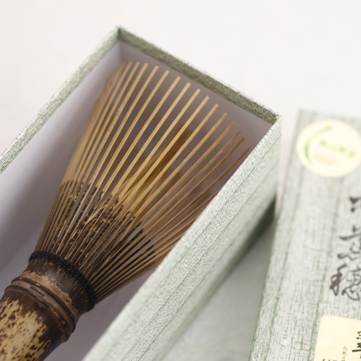 国産茶筌 官休庵 中荒穂 – 中村茶舗