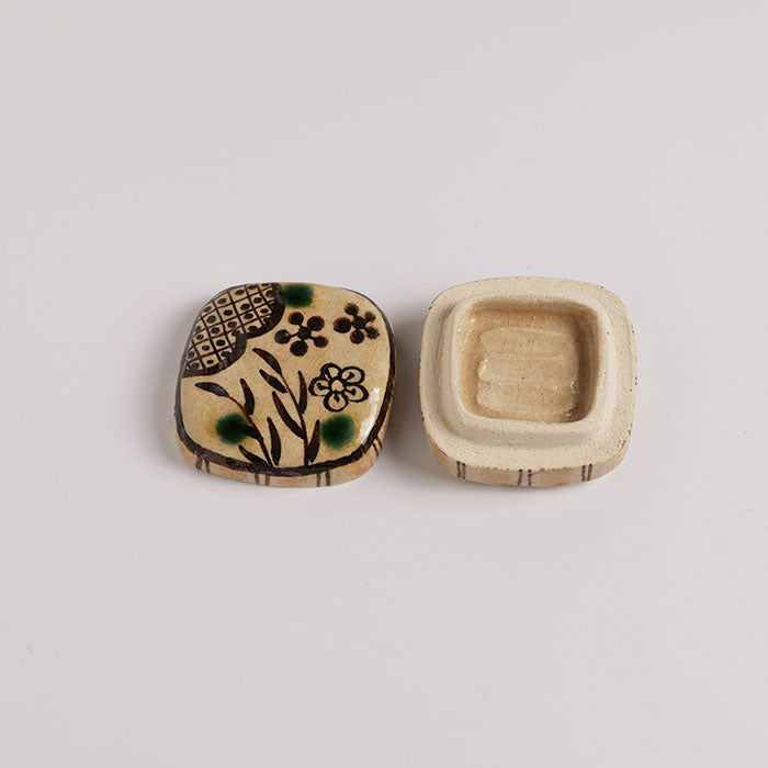 香合「織部」 – 中村茶舗