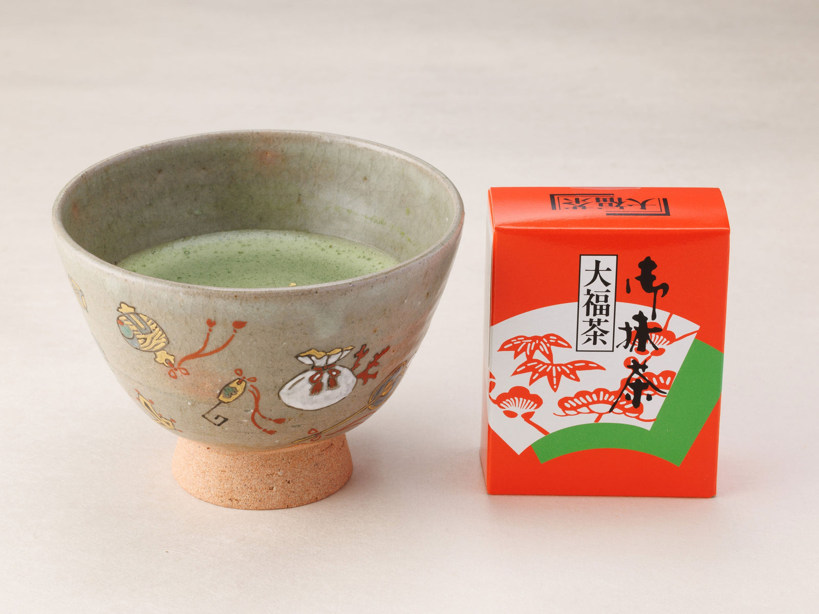 抹茶「大福茶」の販売が始まりました。