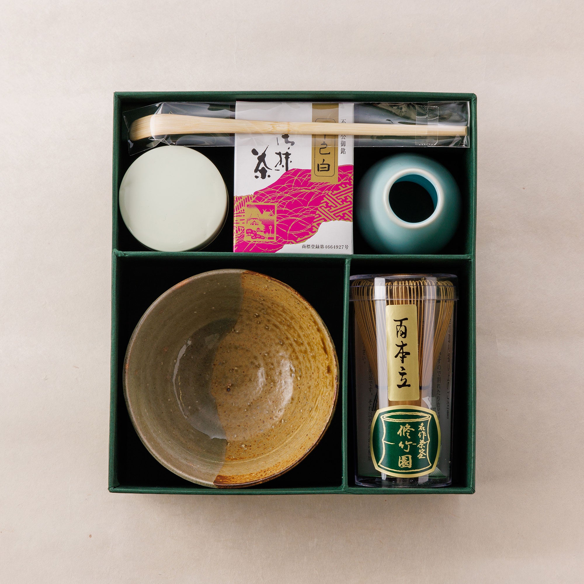 出雲楽山焼き 抹茶碗 釉薬 骨董品 コレクション 古美術 時代物 Amazon | 抹茶茶碗 松江出雲焼 楽山窯 空郷作 伊羅保茶碗 | 楽山